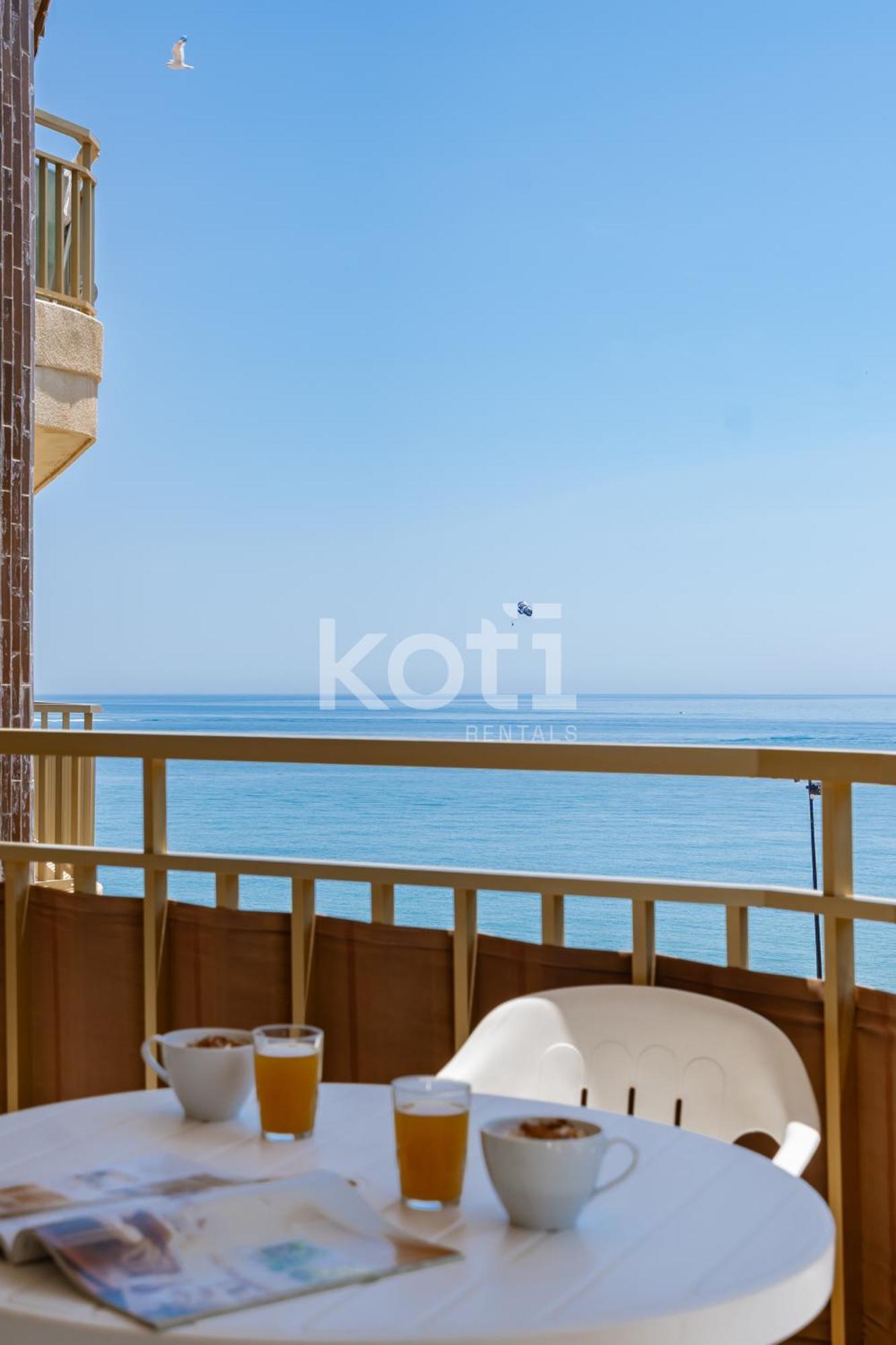 Koti - Dona Sofia 2 Apartment