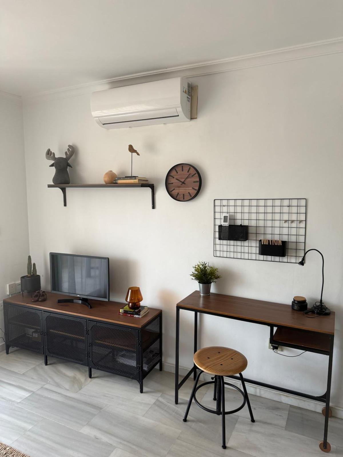 Atico Con Terraza Privada, Solarium Y Piscina En Zona Tranquila Apartment