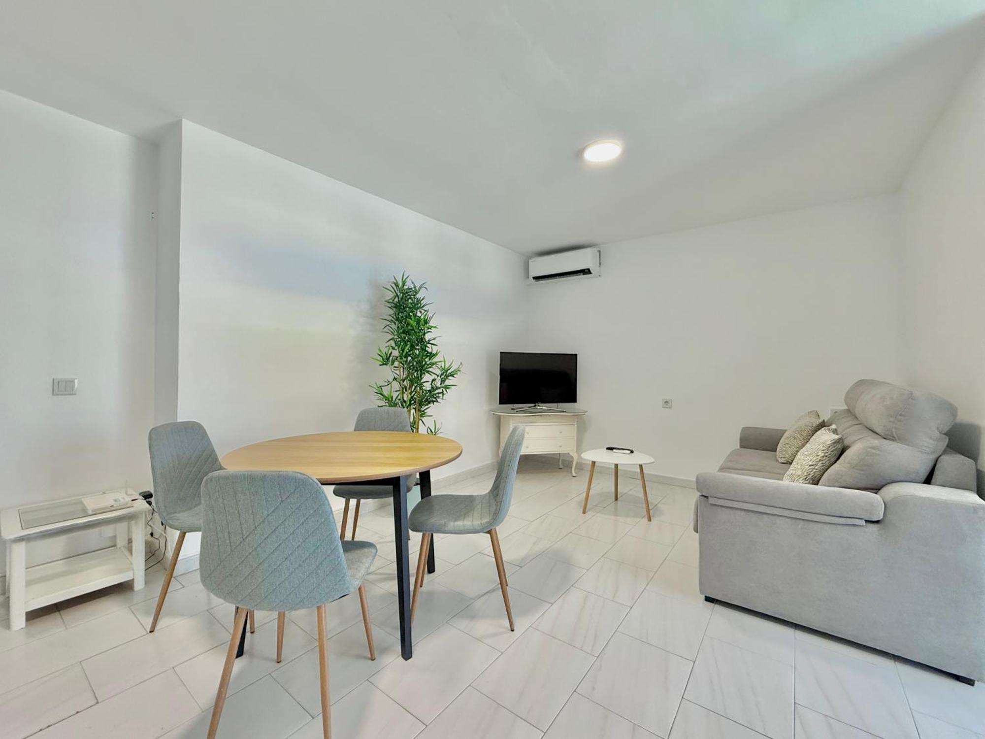 Huoneisto Lafrenchtouch - Acogedor En El Puerto Fuengirola