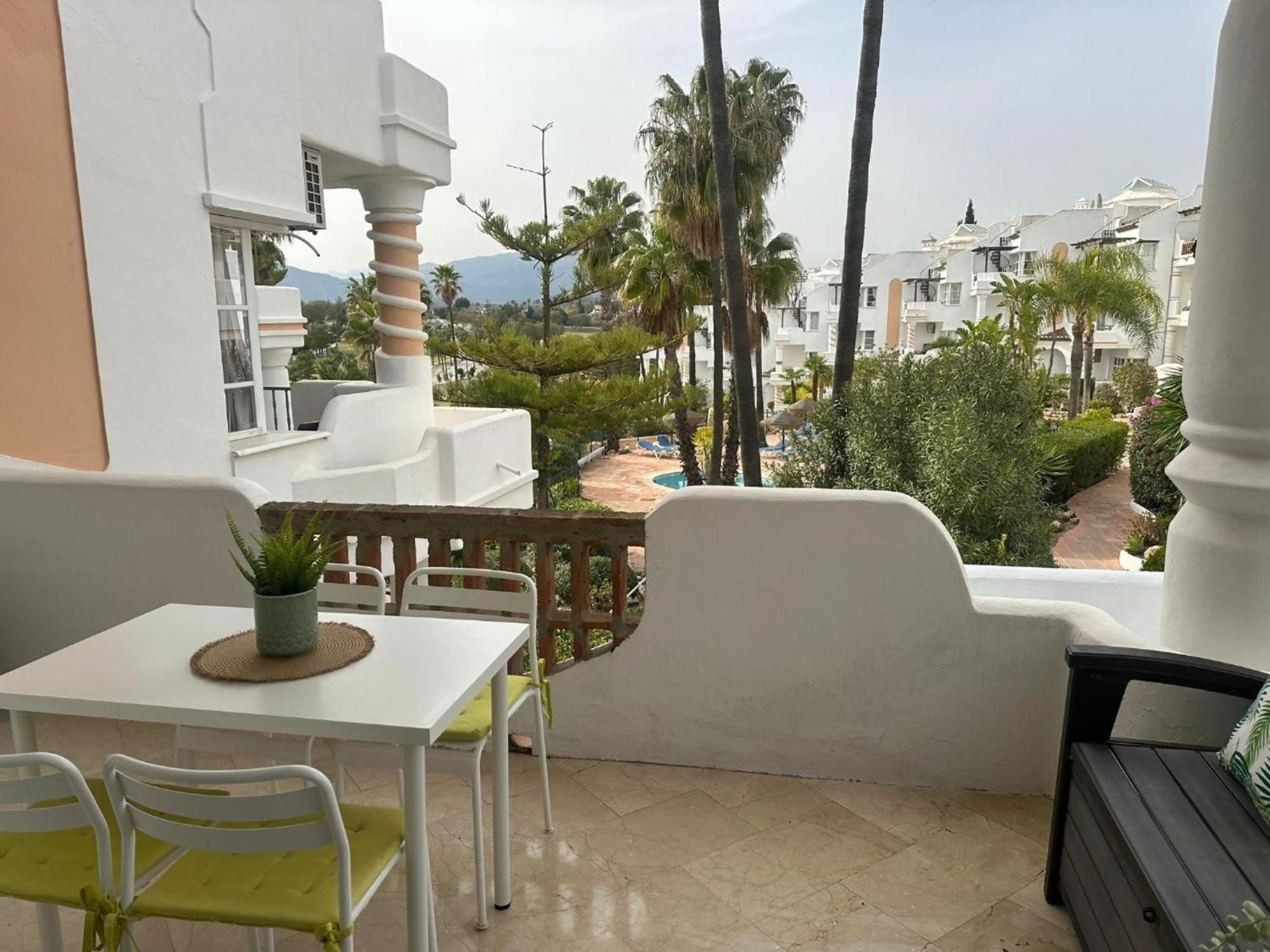 Apartment Matchroom Golf *