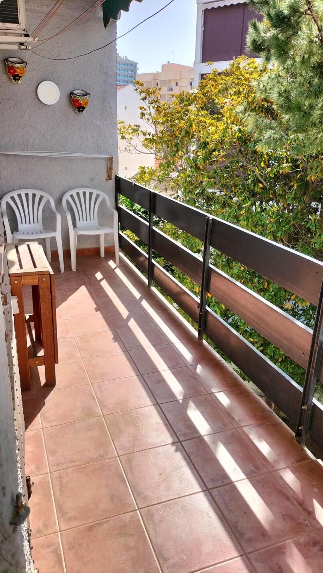 Appartement Beautiful 3 Bedrooms, 2 Baths, Balcony, *