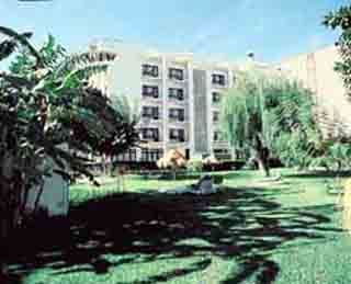 Monarque Cendrillón Hotel