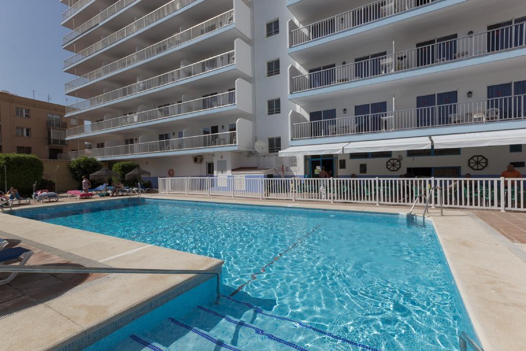 Embajador Apartment