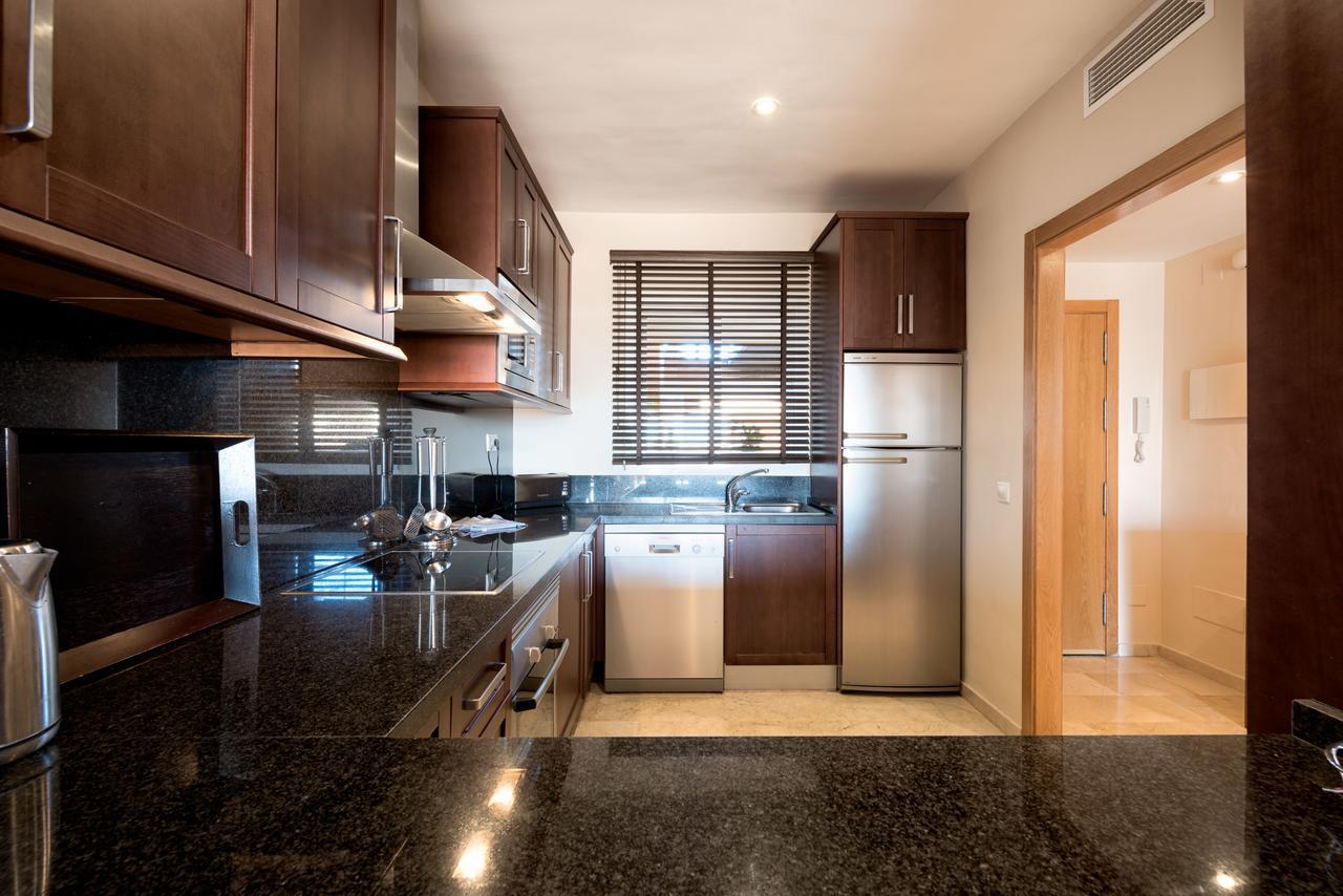 Apartment Malibu Mansions B12 By Rafleys