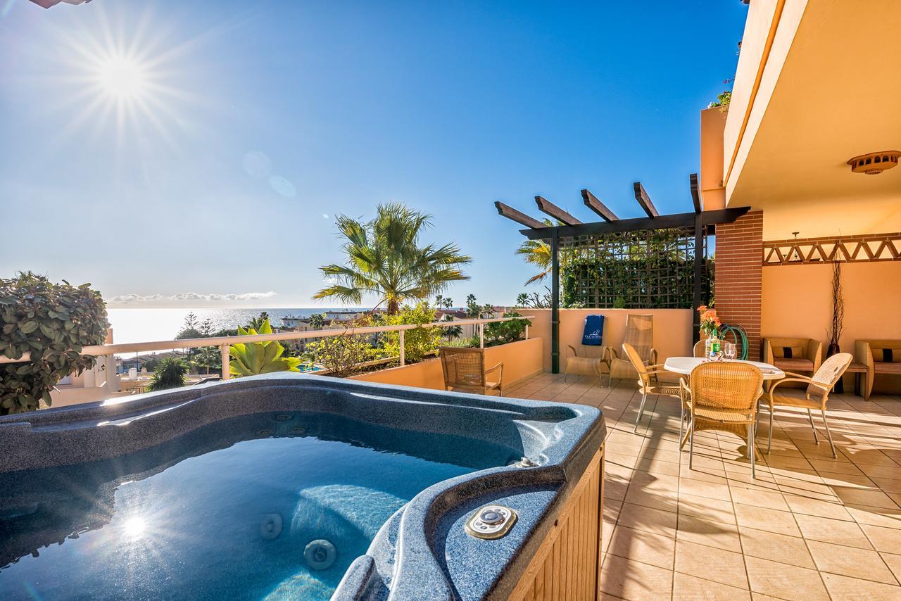 Apartment Malibu Mansions B12 By Rafleys *