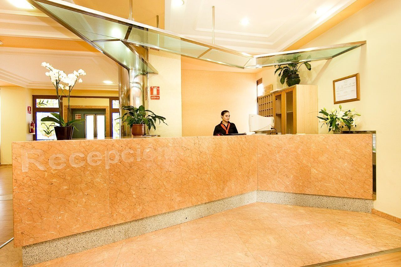 Hotel Monarque Cendrillón