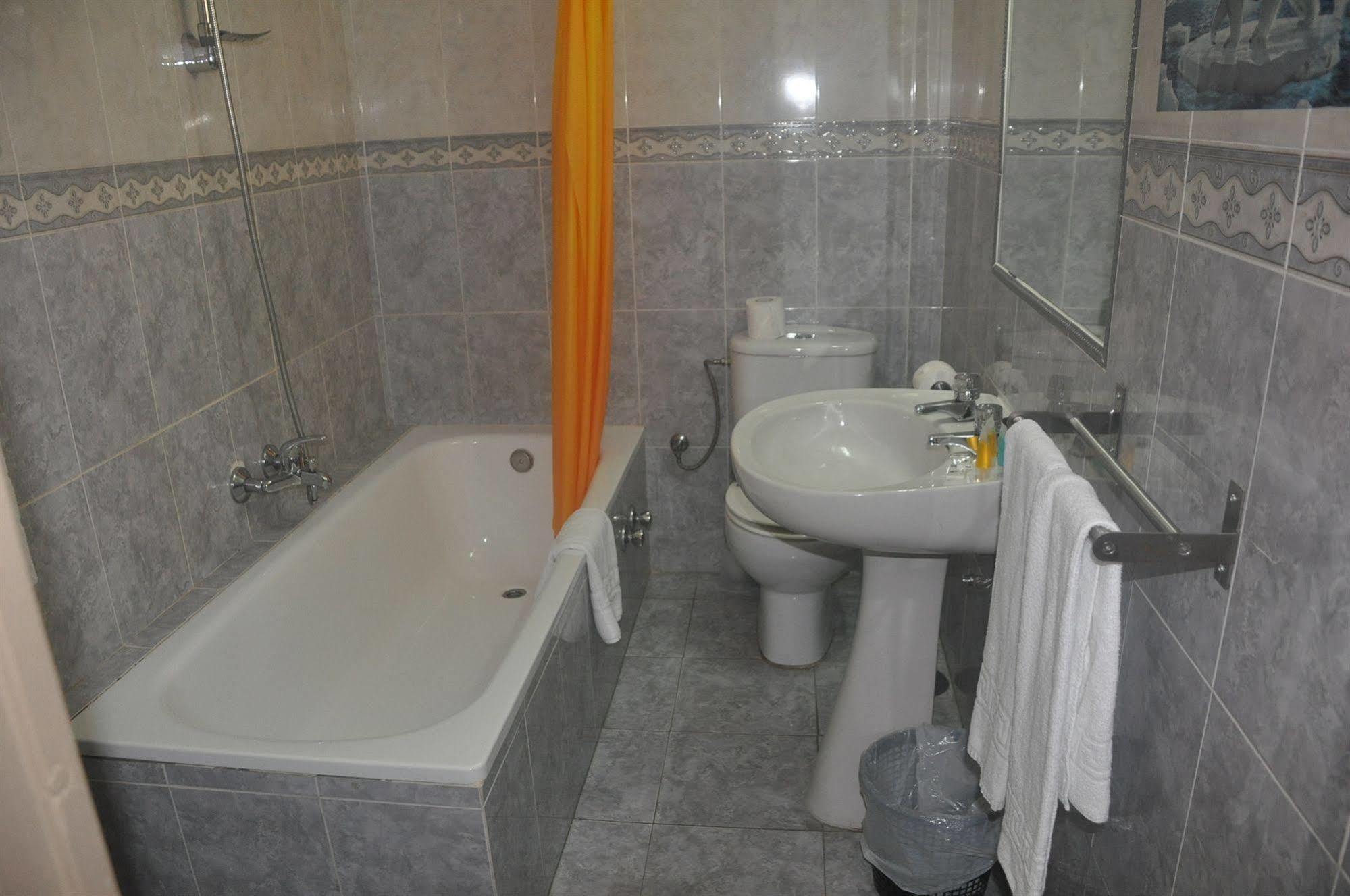 Tematico El Cid Guest house 2*
