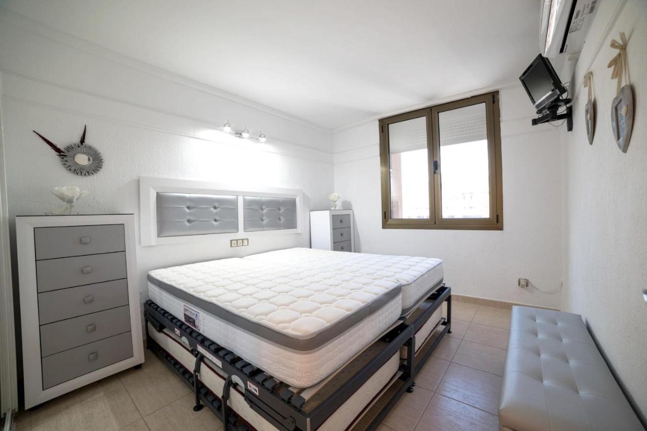 With One Bedroom In Fuengirola, With Private Pool - 50 M From The B... * Fuengirola