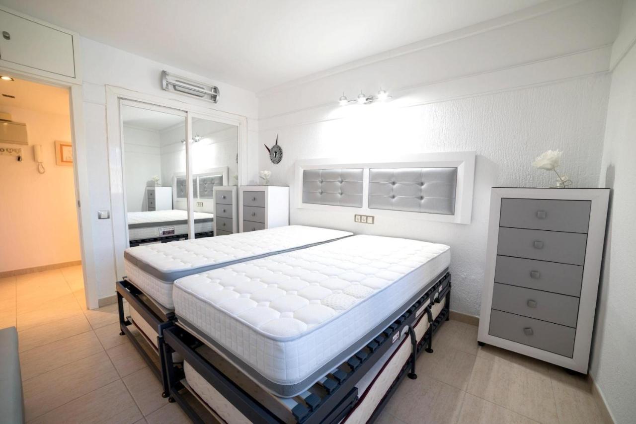 Apartment With One Bedroom In Fuengirola, With Private Pool - 50 M From The B... *