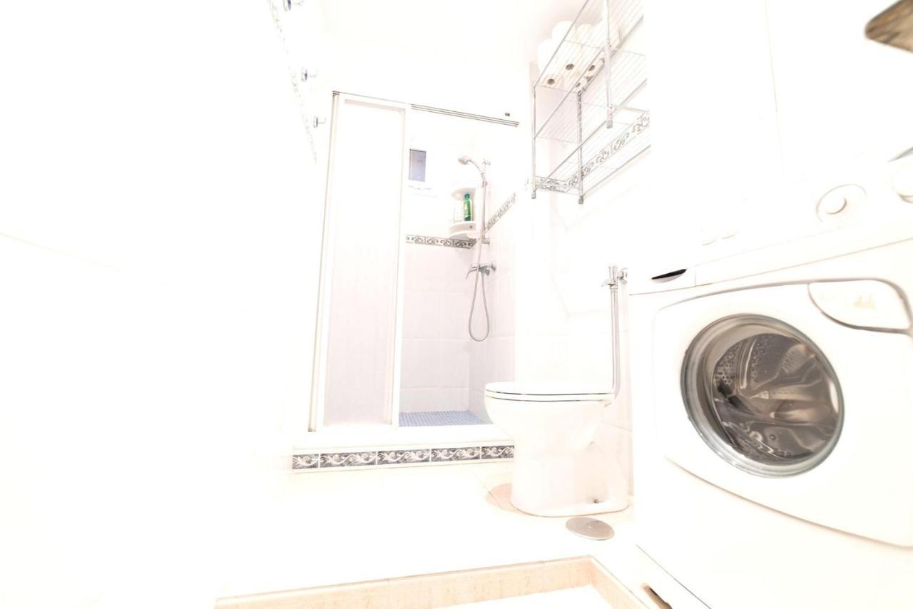 With One Bedroom In Fuengirola, With Private Pool - 50 M From The B... Fuengirola