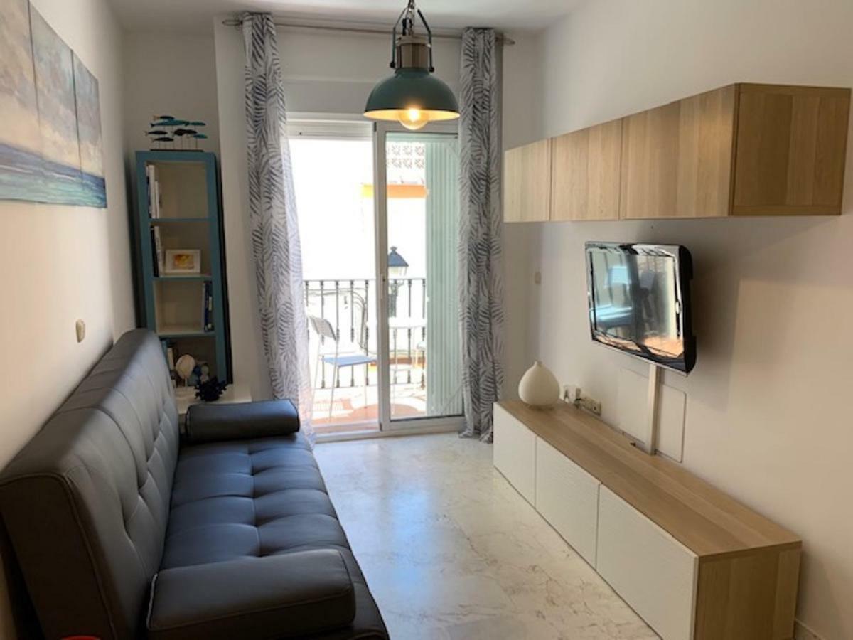 Huoneisto 1 Bedroom Close Beach In Los Boliches Fuengirola
