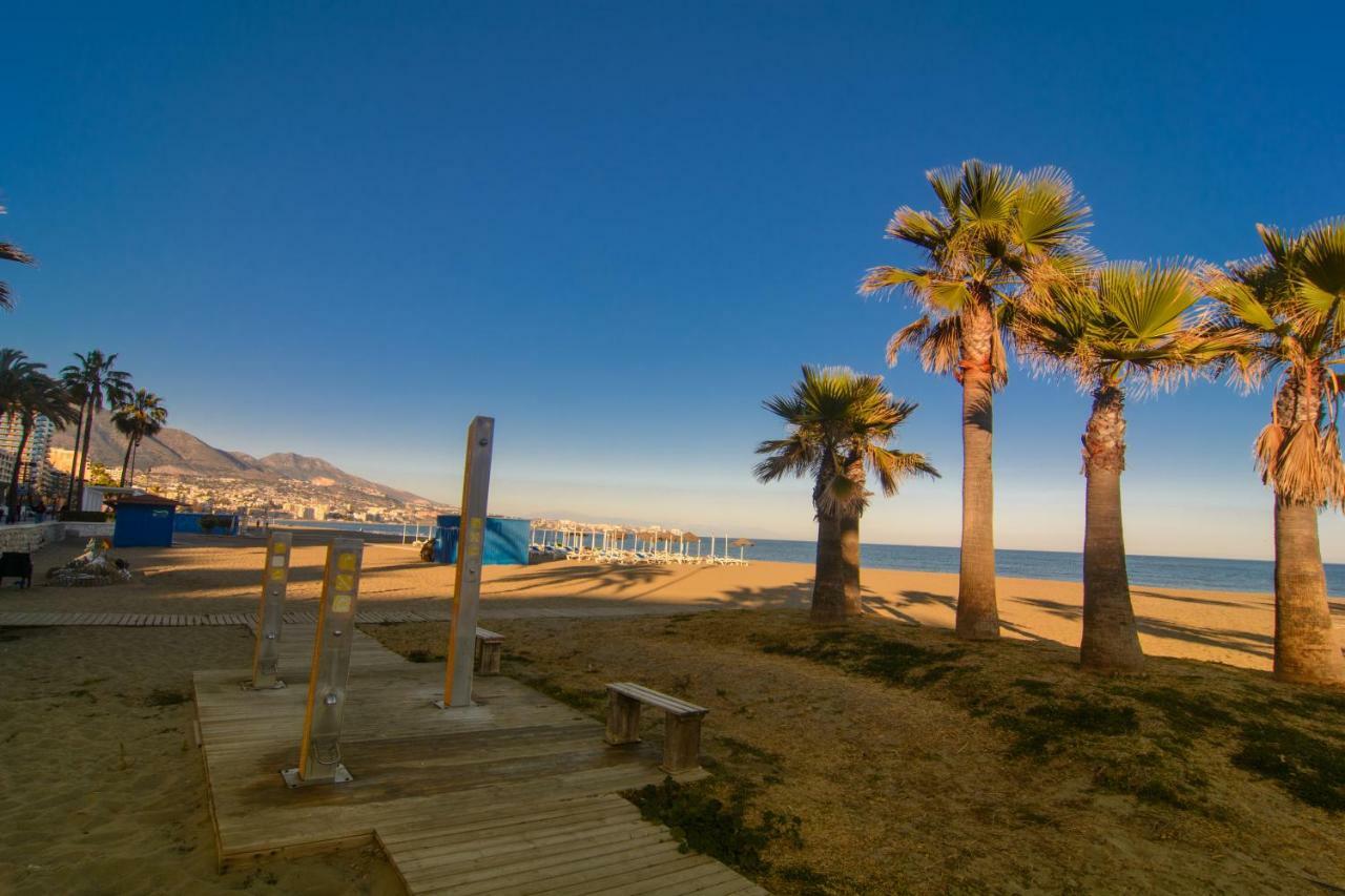 River Playa Beachfront Apartment, Large Terrace Appartement Fuengirola