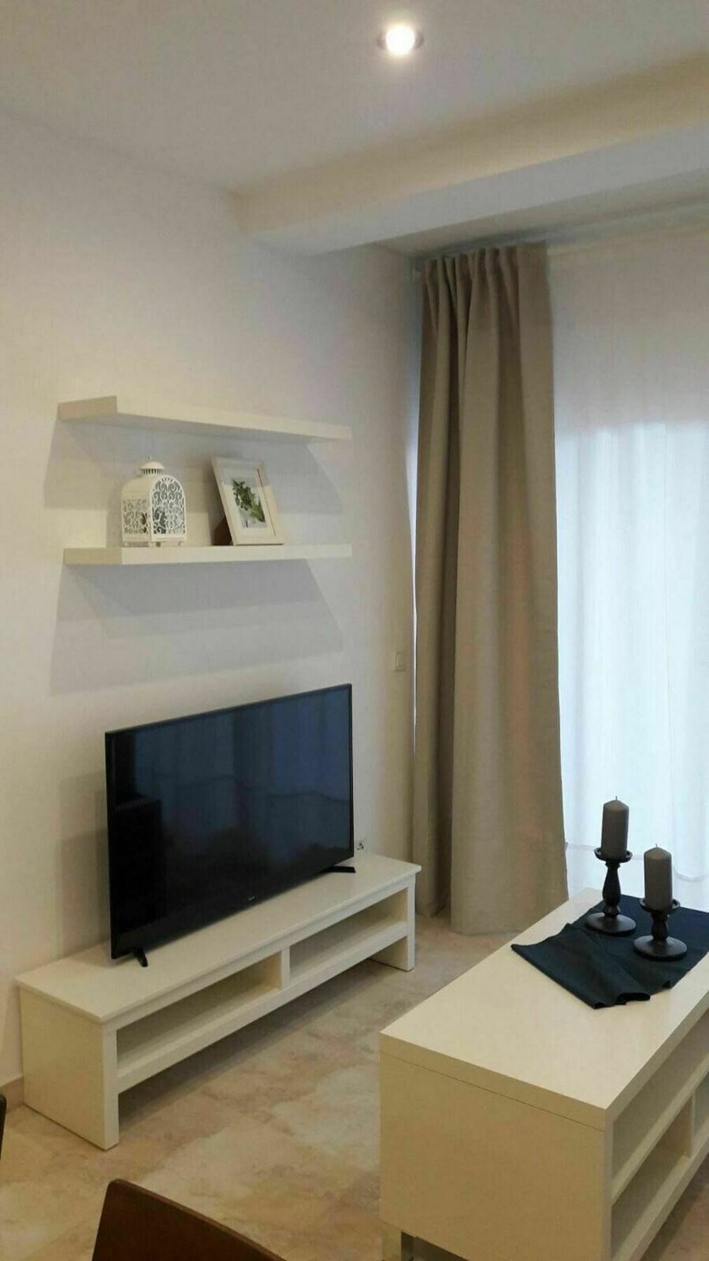 With 2 Bedrooms In - 10 M From The Apartamento *