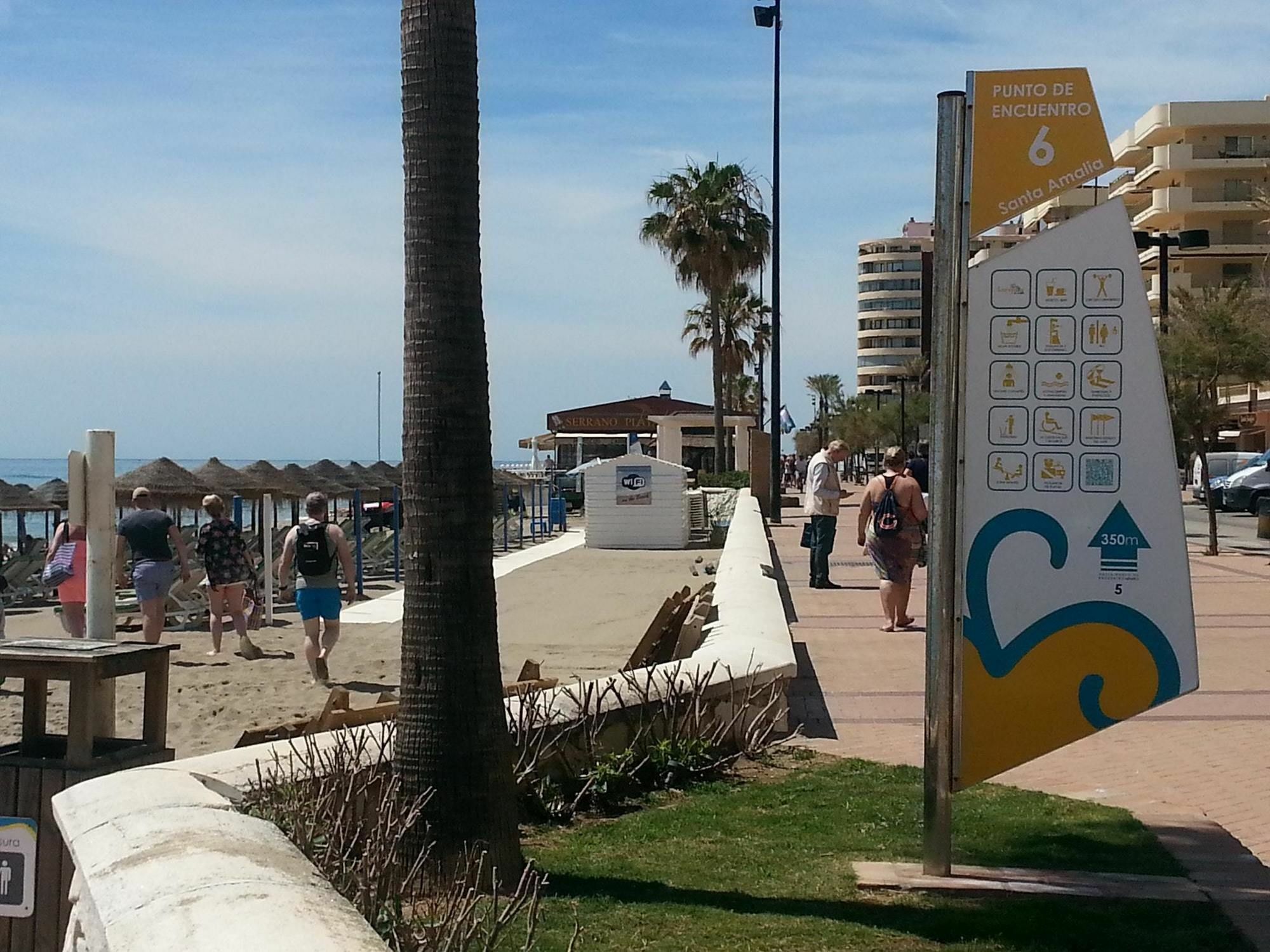 With 2 Bedrooms In - 10 M From The Fuengirola