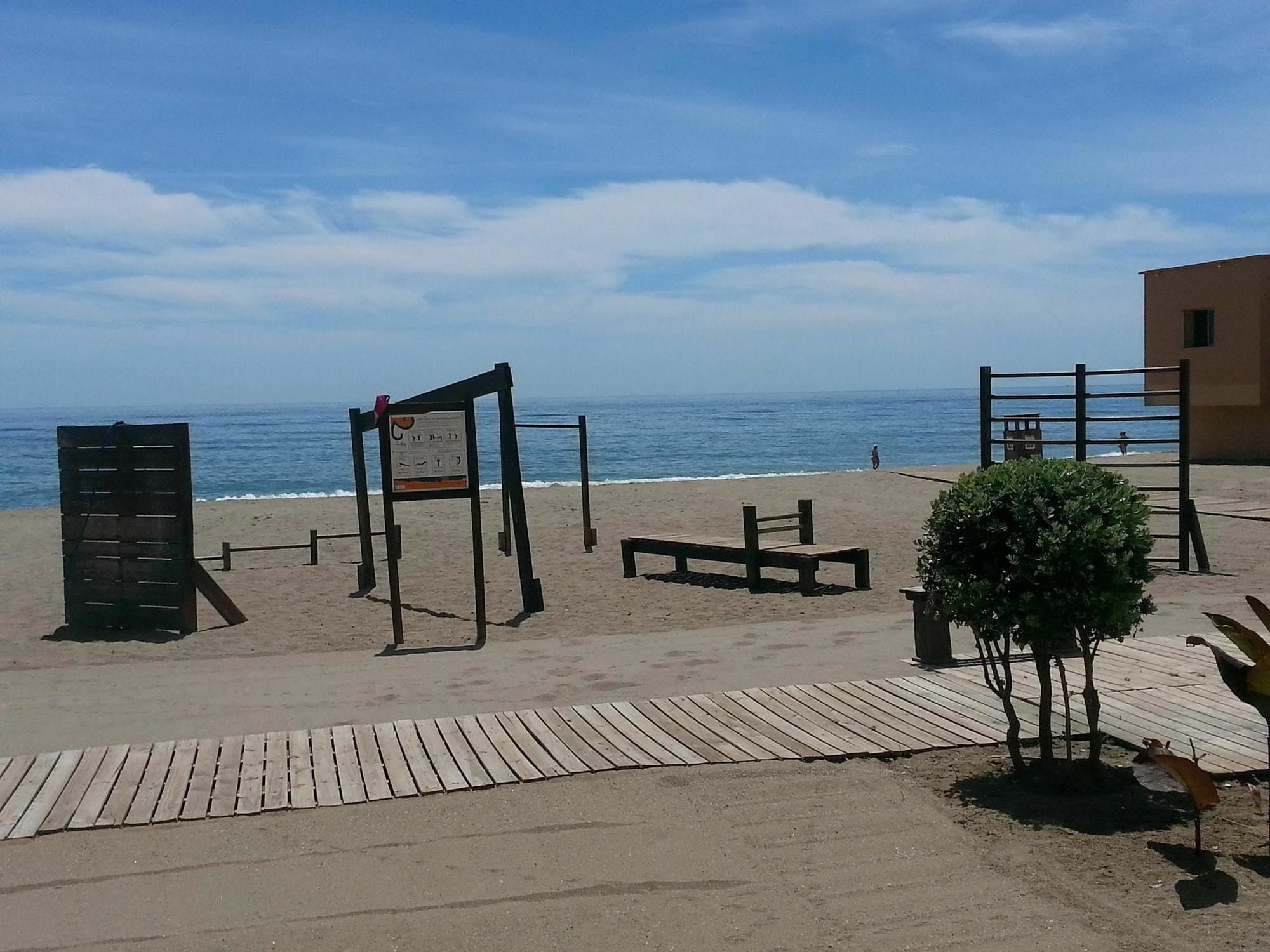 Apartamento With 2 Bedrooms In - 10 M From The