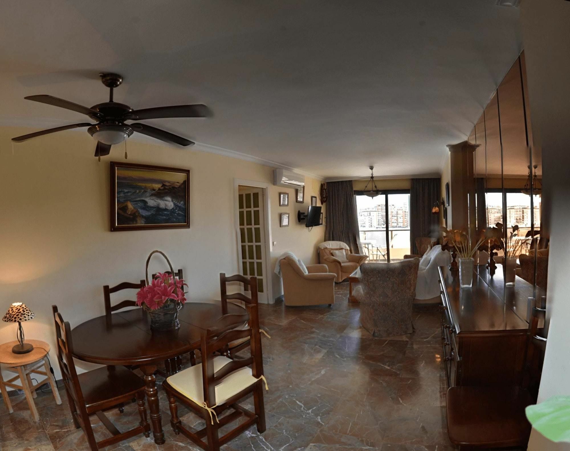 With 2 Bedrooms In Fuengirola, With Wonderful View And Fuengirola