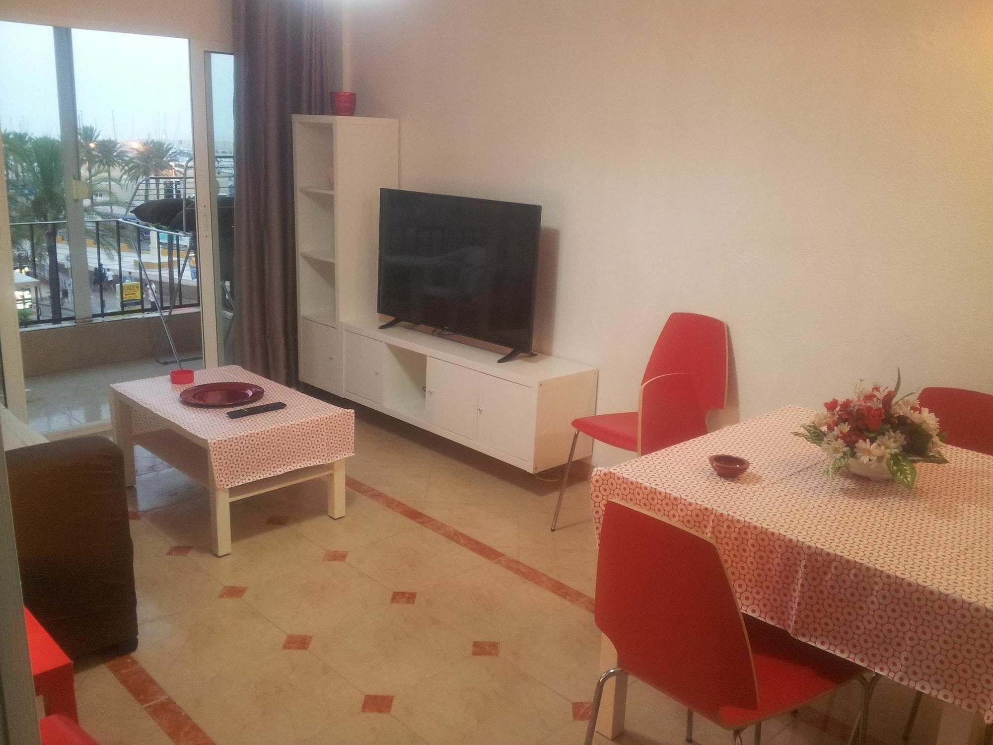 With 2 Bedrooms In Fuengirola, With Wonderful Sea View, Furnished T...