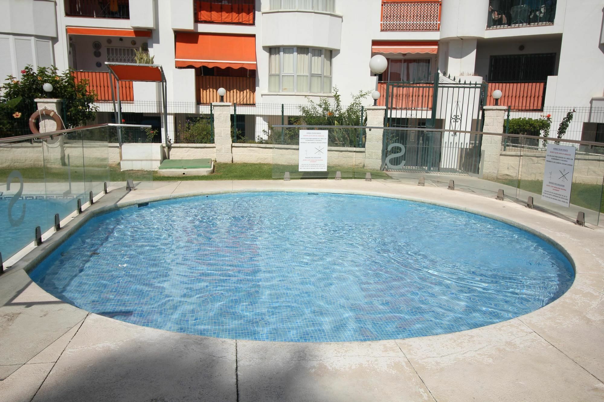 Modern * Fuengirola