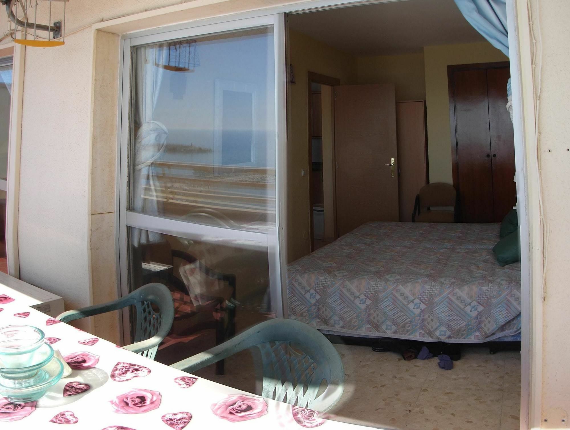 With One Bedroom In Fuengirola, With Wonderful Sea View, Pool Acces... Apartamento