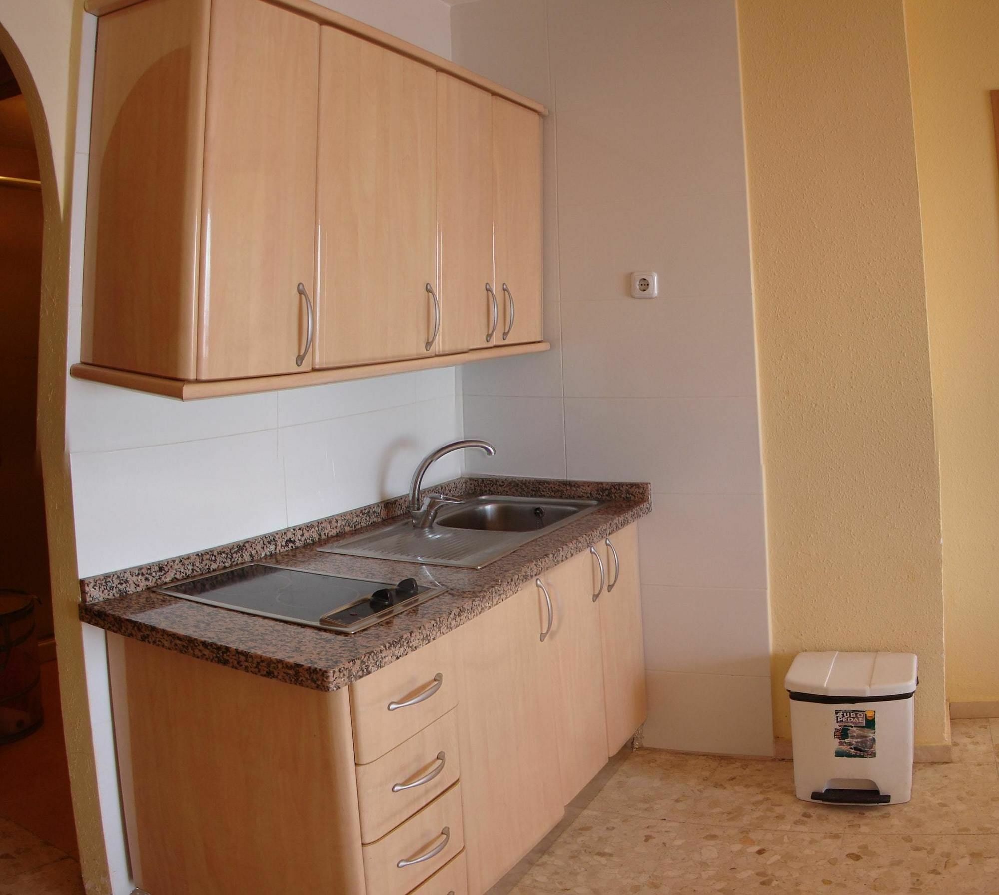 With One Bedroom In Fuengirola, With Wonderful Sea View, Pool Acces... Fuengirola