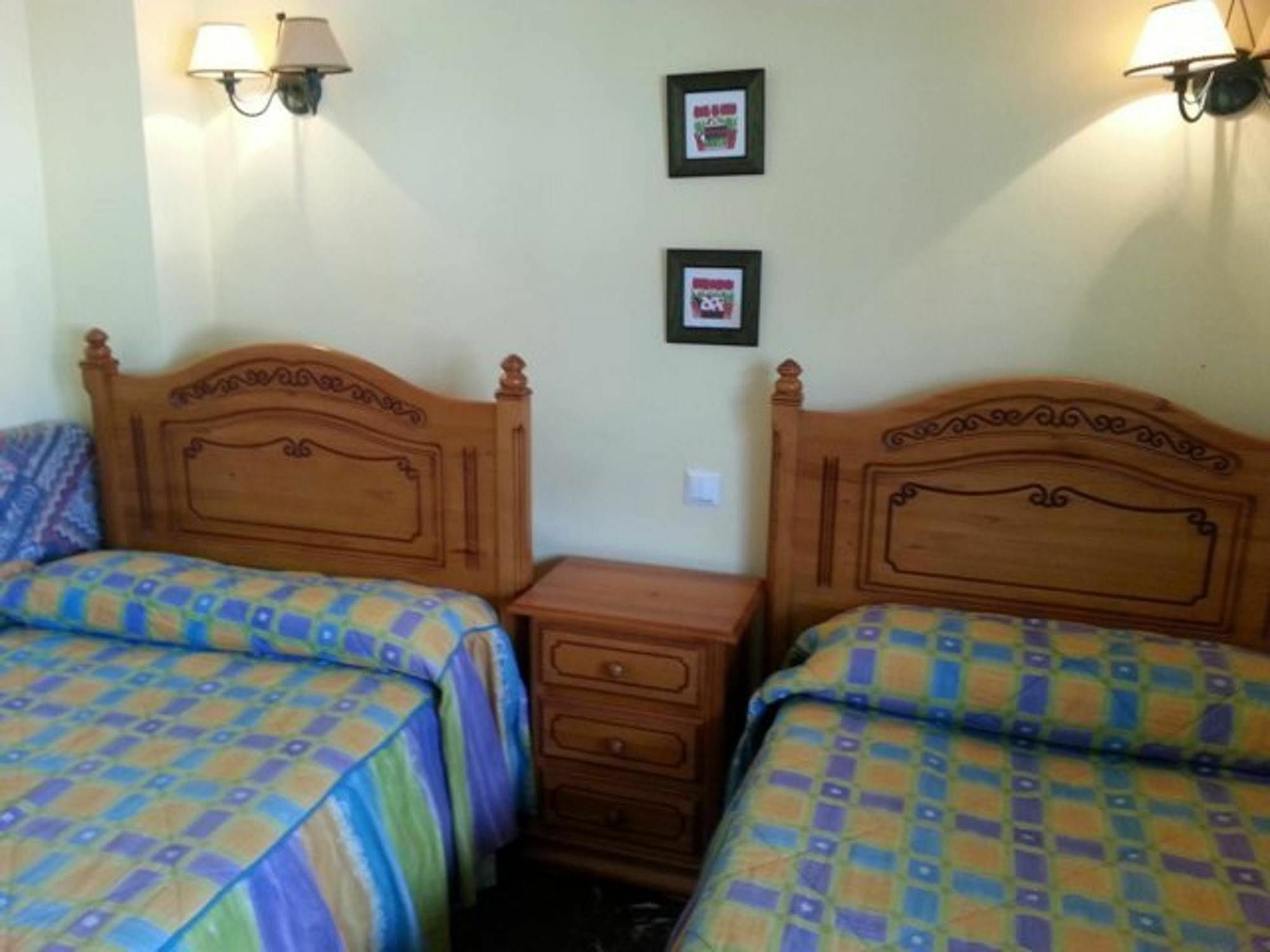 With 2 Bedrooms In Fuengirola, With Wonderful View And Apartment