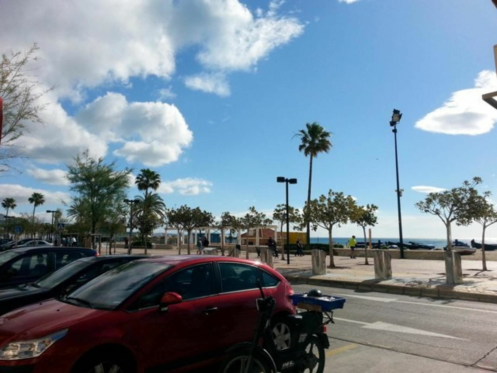 With 2 Bedrooms In Fuengirola, With Wonderful View And Fuengirola