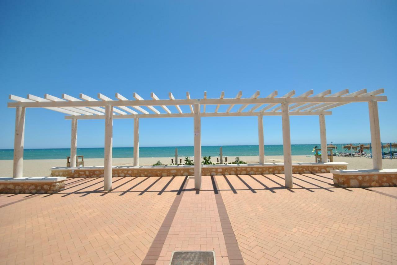 Cubo's Edificio La Duquesa Fuengirola