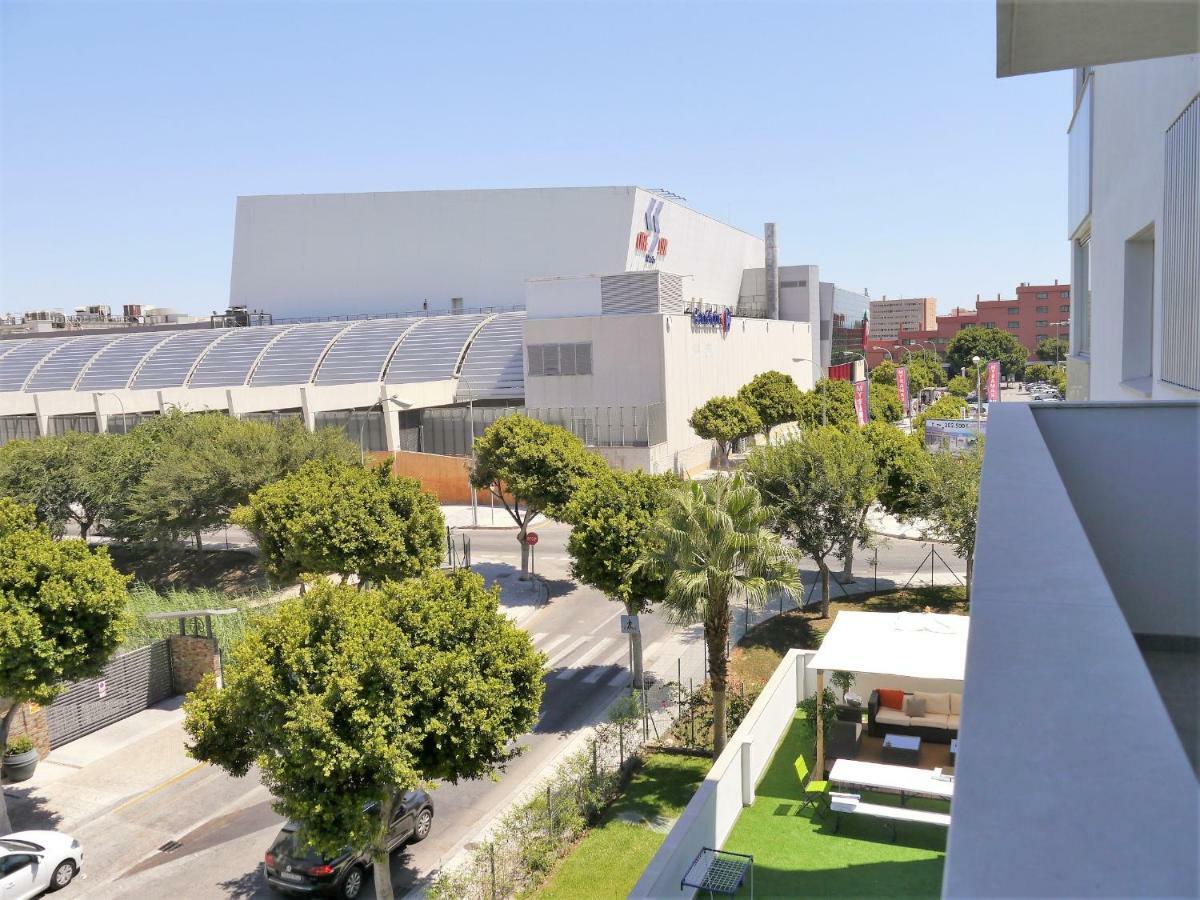 Modern 2br New & Fully Equipped - Myramar Sauce I