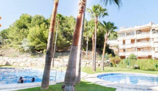 Huoneisto Penthouse With Private Roof Terrace And Jacuzzi Fuengirola