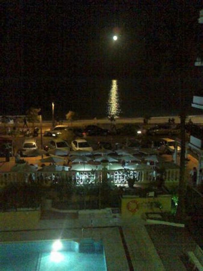 Perla 2 Paseo Maritimo *
