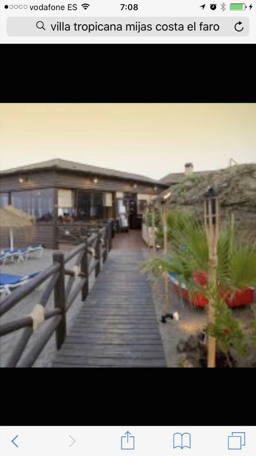 Beachfront Frente Al Mar Con Jardin Apartamento