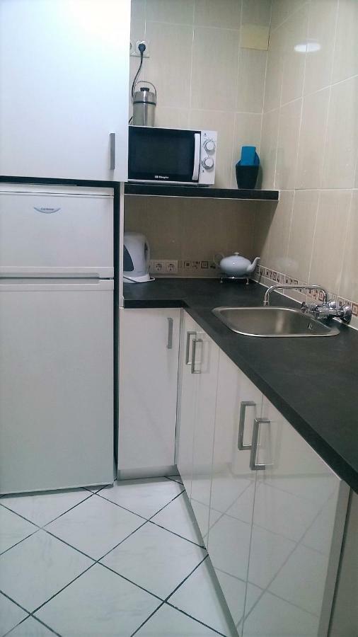 Estrellita Two Bedroom, Top Floor With Seaview