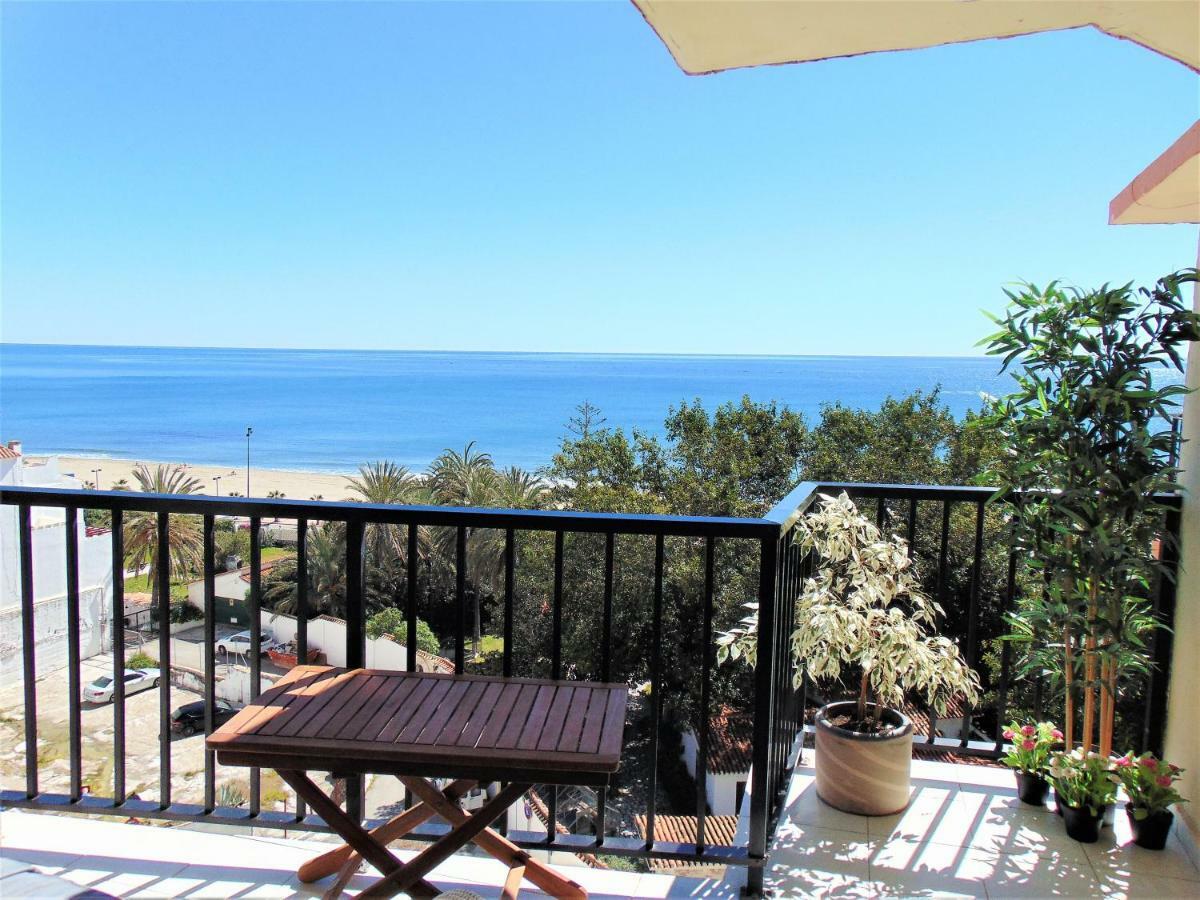 Estrella One Bedroom With Pool Huoneisto