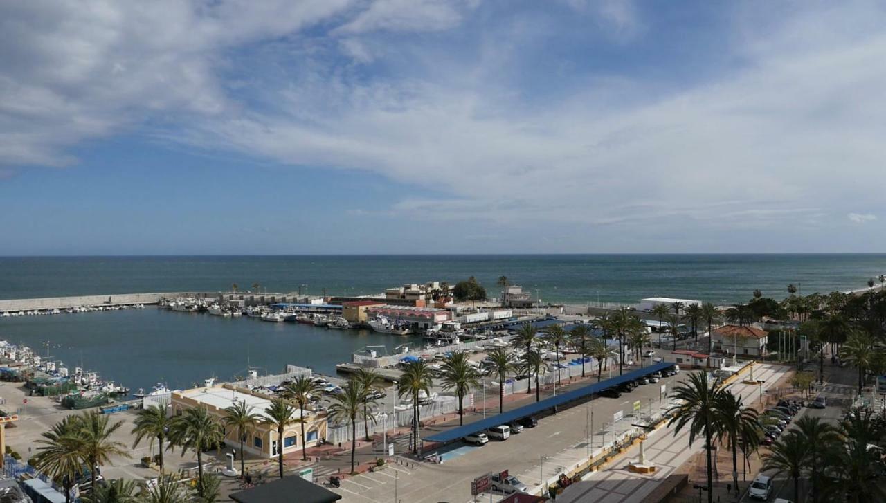 On The Harbor, First Line With Beautiful Sea View In 4 Star Apartment