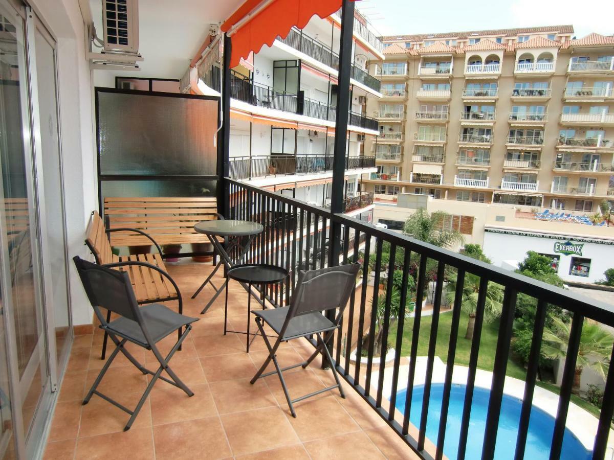 Apartamento Con Piscina A 150 Metros Playa Netflix P Video Aire Acondicionado Calefaccion Toallas Y Sillas Playa Sombrilla 2 Terrazas Sobre Piscina Centro Ciudad 1 Smart Tv Por