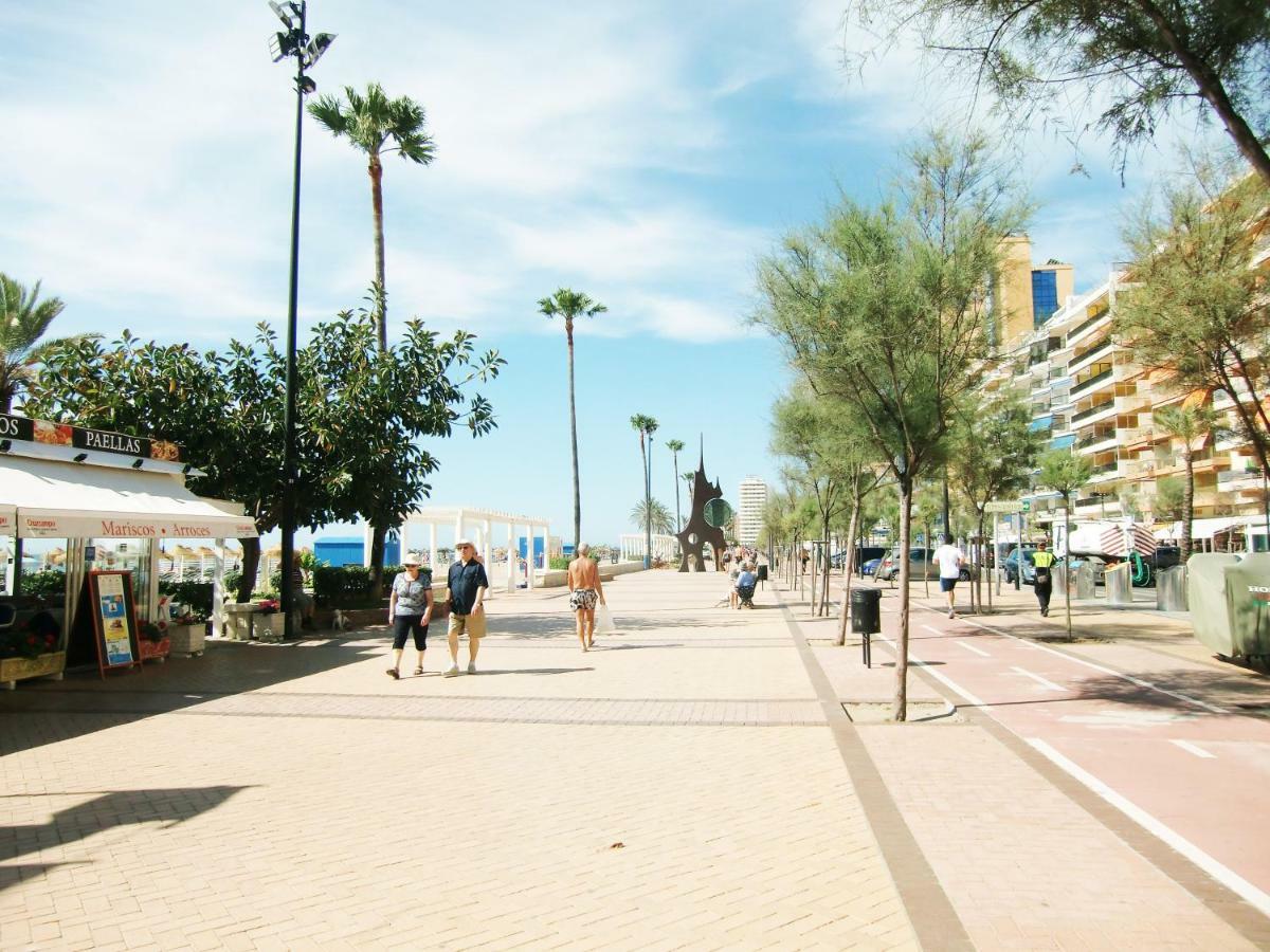 Con Piscina A 150 Metros Playa Netflix P Video Aire Acondicionado Calefaccion Toallas Y Sillas Playa Sombrilla 2 Terrazas Sobre Piscina Centro Ciudad 1 Smart Tv Por Apartamento