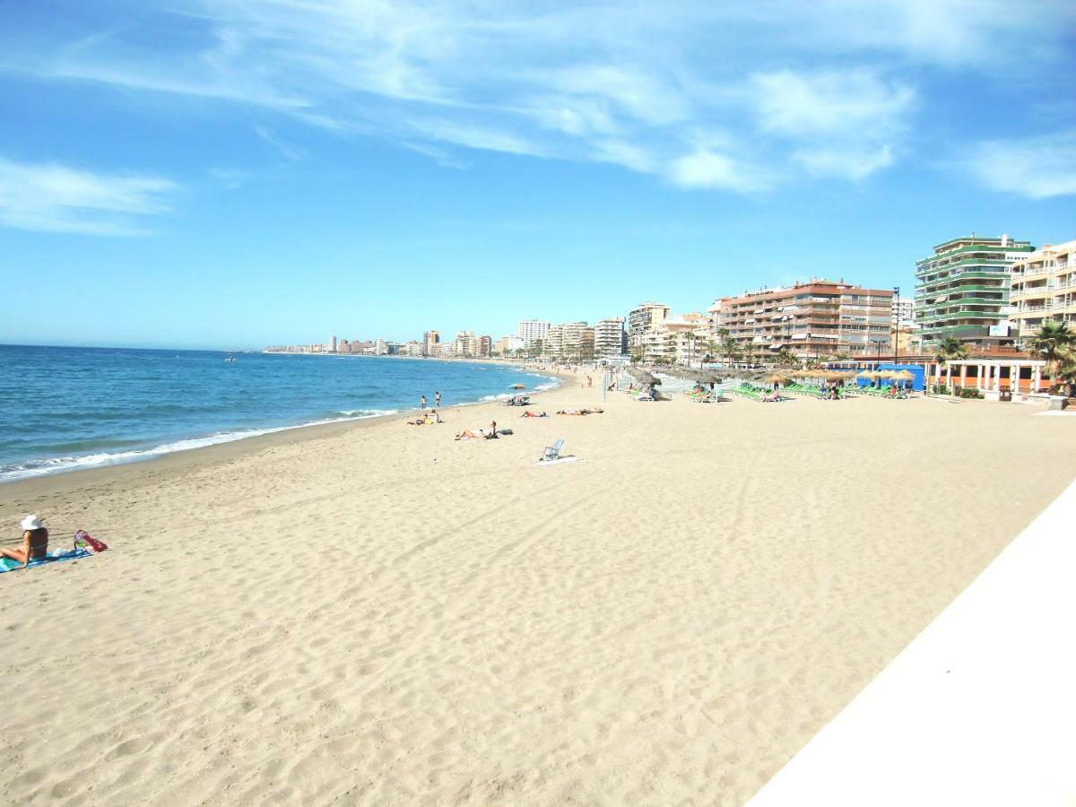 Con Piscina A 150 Metros Playa Netflix P Video Aire Acondicionado Calefaccion Toallas Y Sillas Playa Sombrilla 2 Terrazas Sobre Piscina Centro Ciudad 1 Smart Tv Por