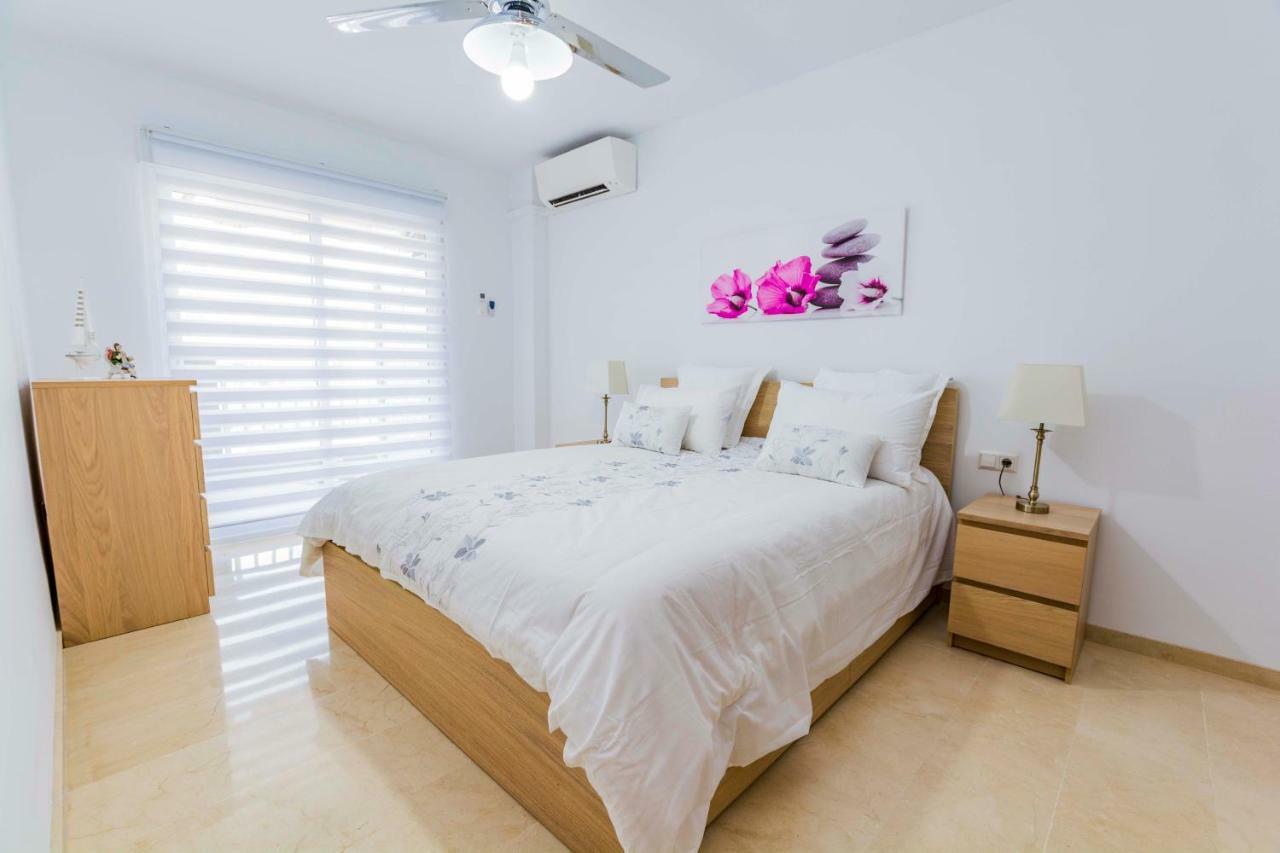 Calle Las Deblas 4 Apartment