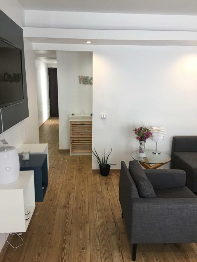 1 Avenida Ramon Y Cajal Apartamento *
