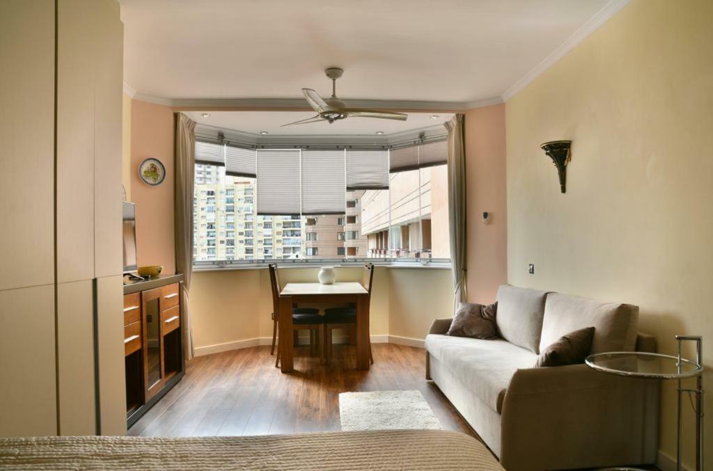 Apartment Seafront Luxury In Palmeras *