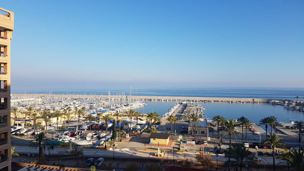 Apartment Seafront Luxury In Palmeras Fuengirola