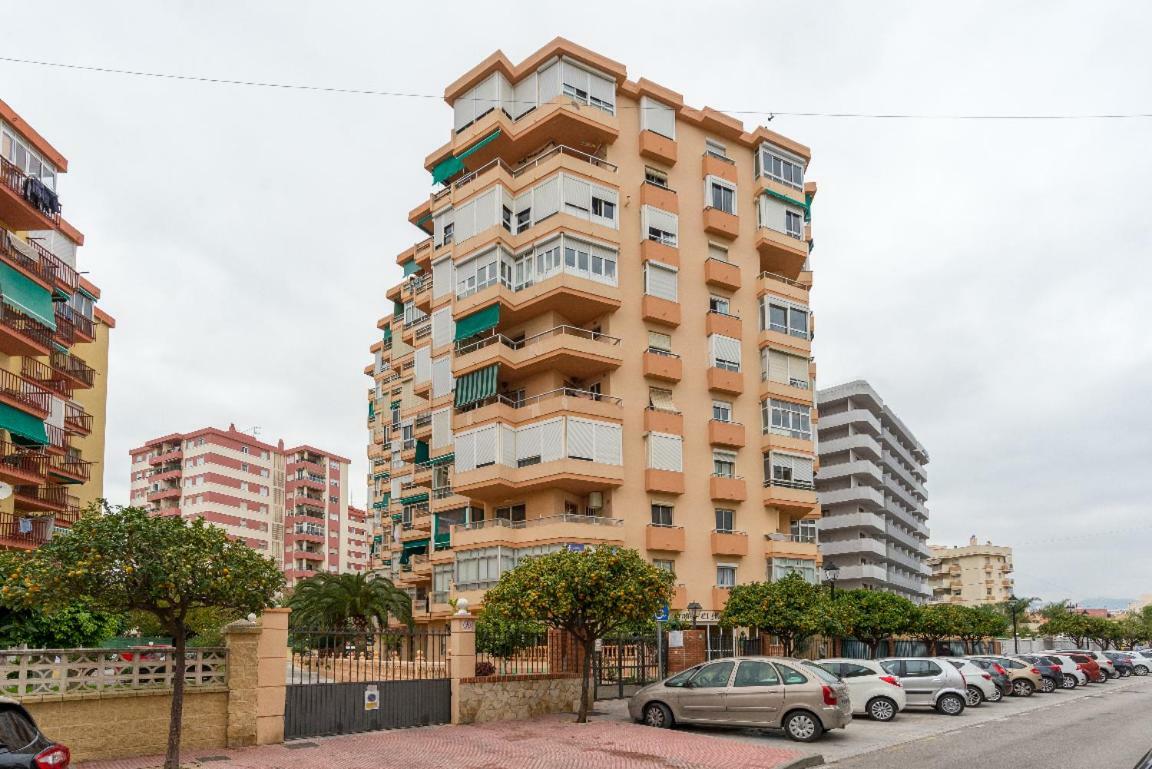 Acogedor Y Bien Situado Apartment *