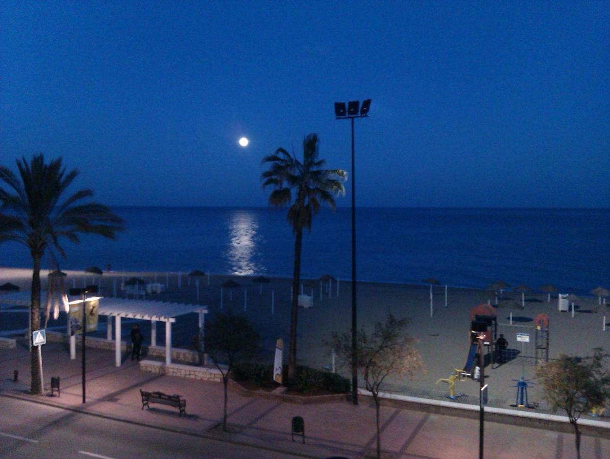 Frente Al Mar *