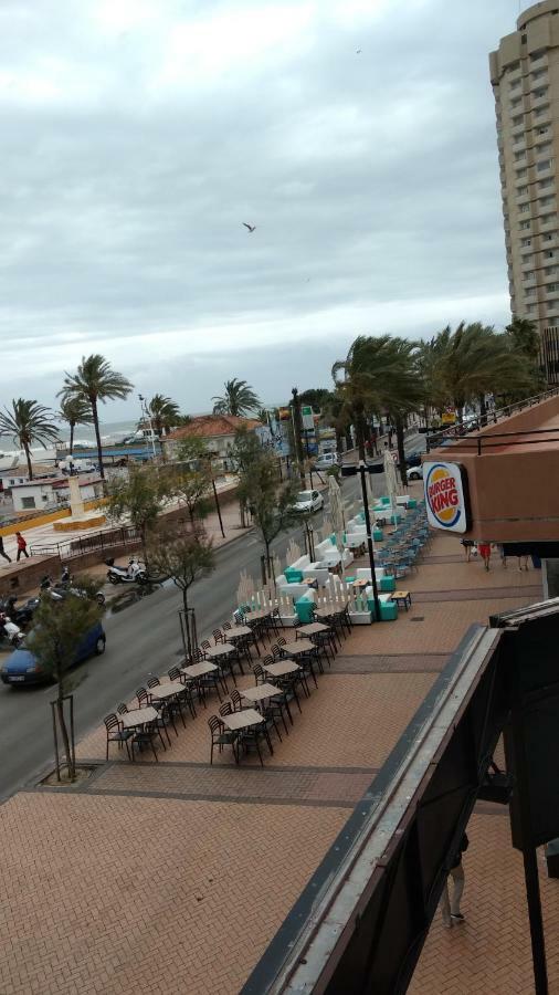 First Line Costa Del Sol Beach Suites Fuengirola
