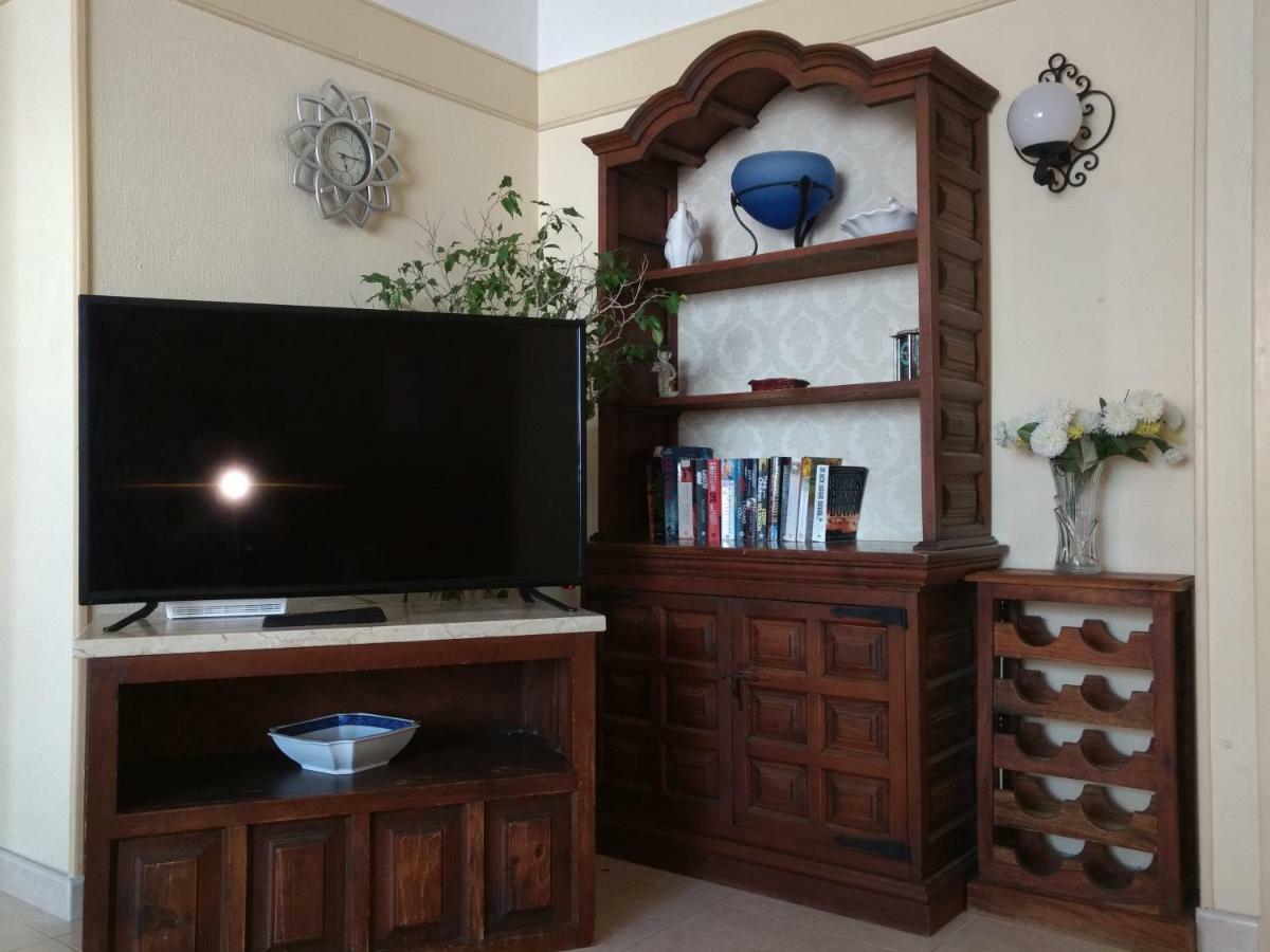Apartment First Line Costa Del Sol Beach Suites *