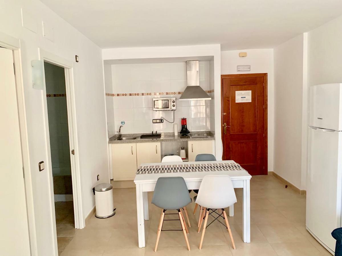 R10 Edificio Ronda Iv Apartment *