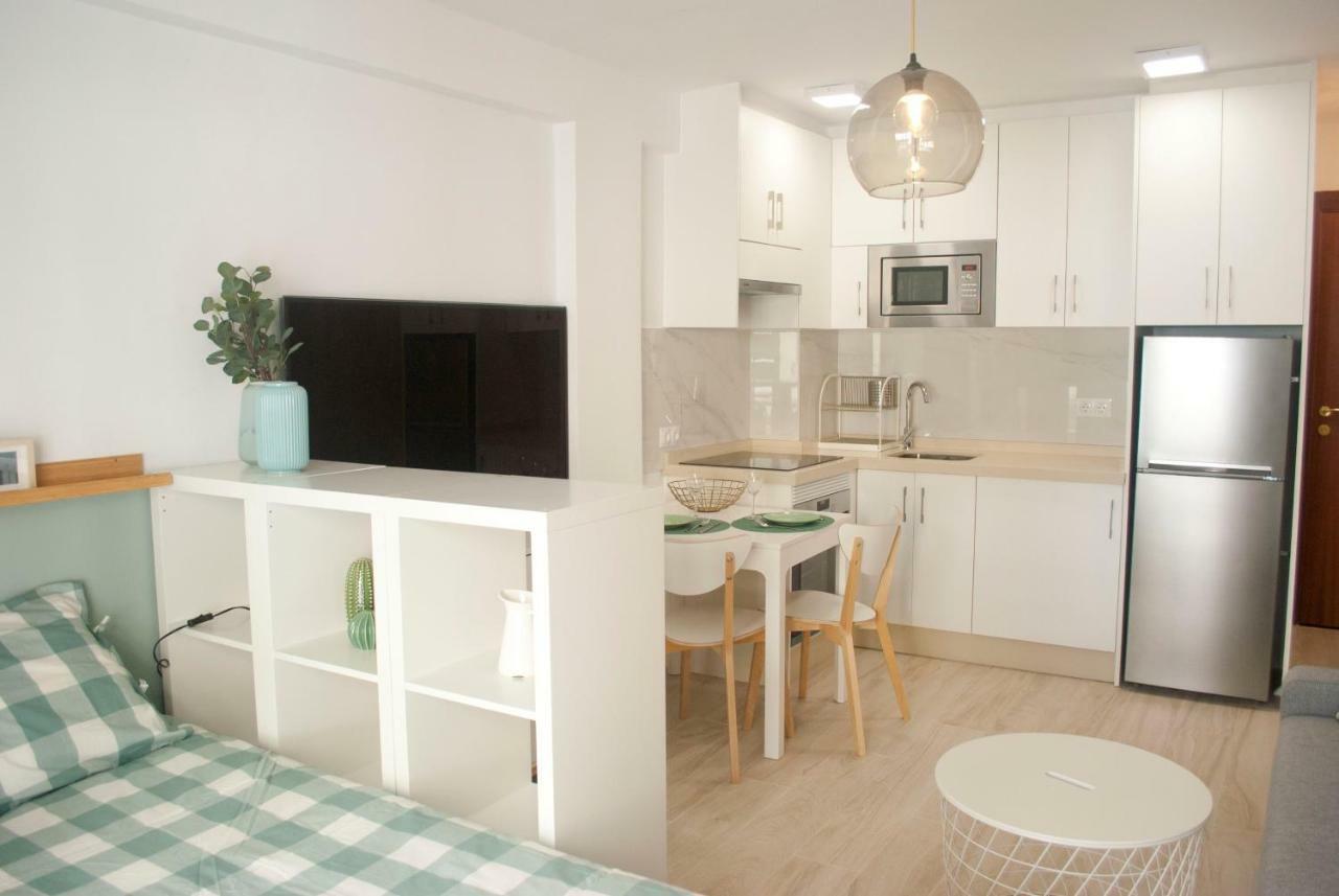 Wonderful 30 M From Beach Apartment *