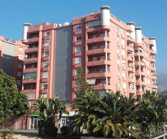 Edificio Las Pergolas En Los Boliches Fuengirola