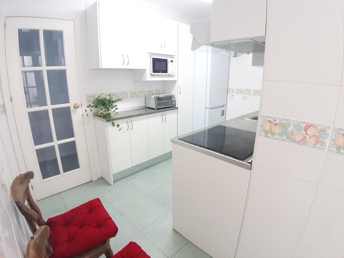 Spacious Flat In - Boliches Apartment