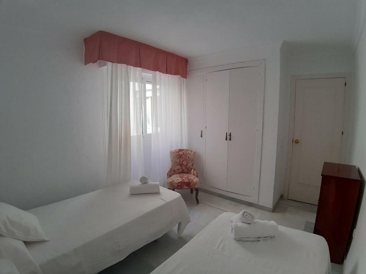 Spacious Flat In - Boliches Apartment Fuengirola
